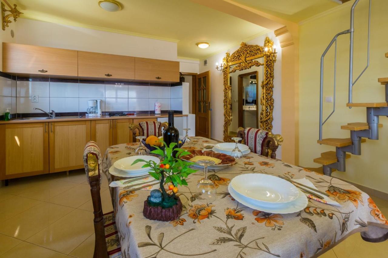 Apartamento Mali Marino Selce Exterior foto