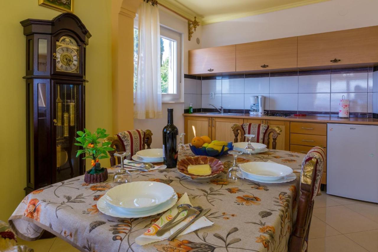 Apartamento Mali Marino Selce Exterior foto
